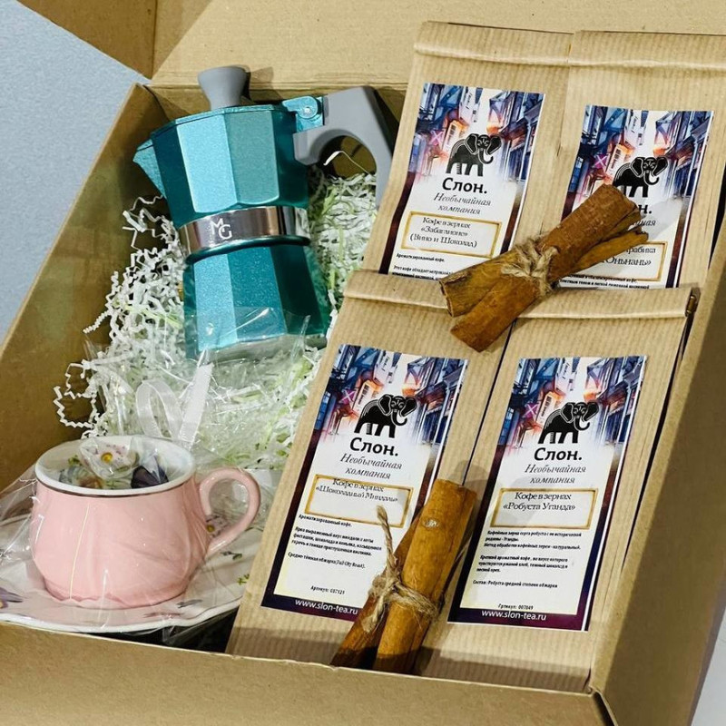 Gift set of coffee beans with a geyser coffee maker and a tea pair, standart