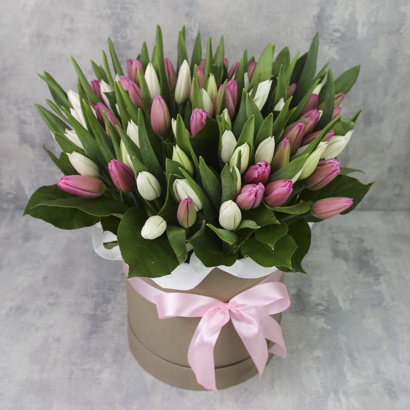 Box of 101 tulips "Tenderness of the soul", standart