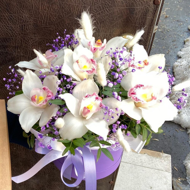 Цветы в коробке «Нежность орхидеи», стандартный