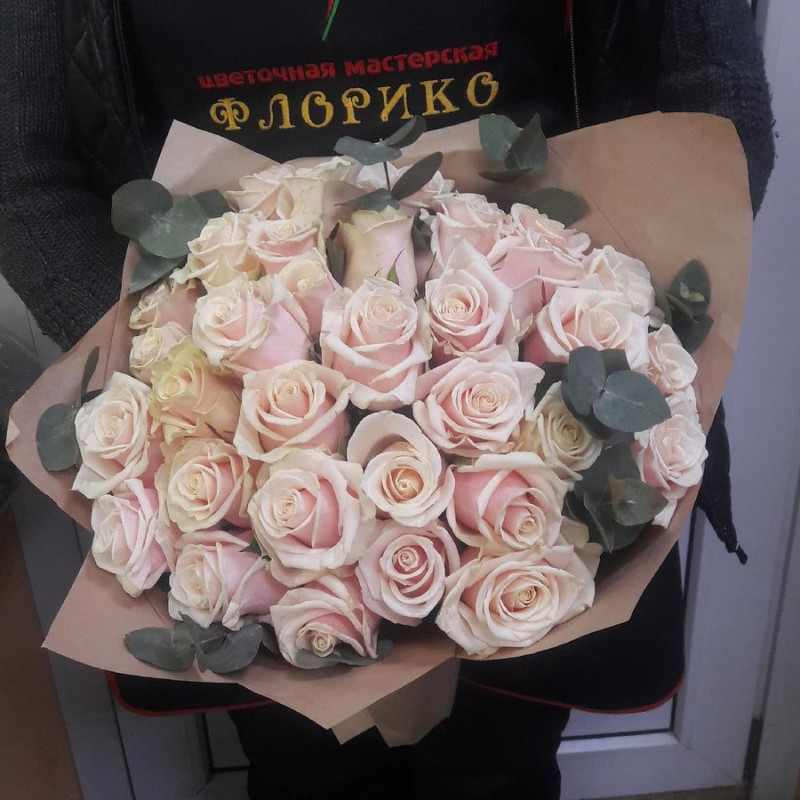 Bouquet of 35 roses Caramel, standart