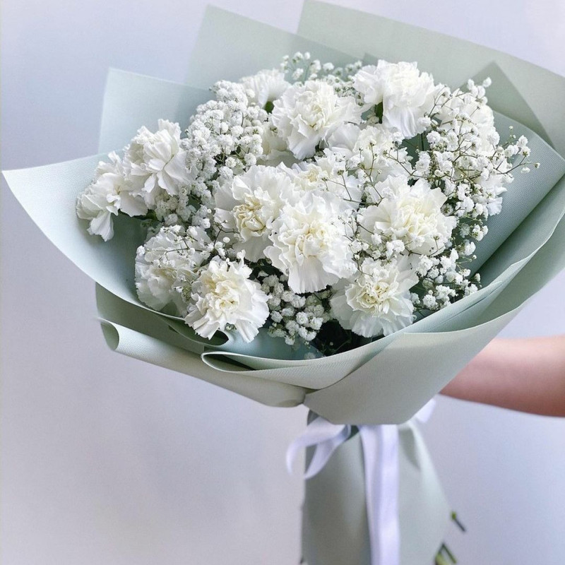 Bouquet of white carnations, standart