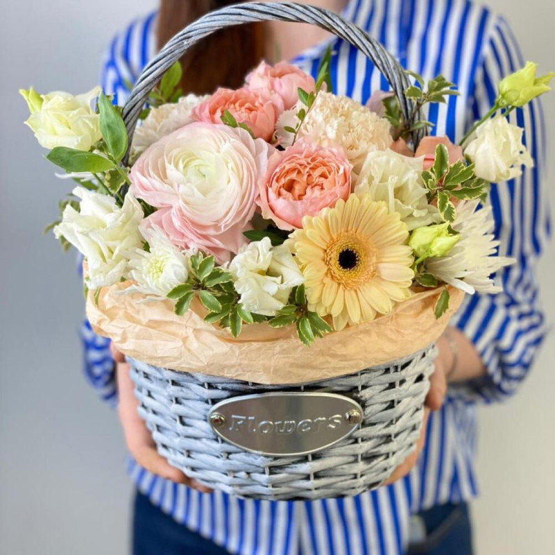 Basket with flowers, standart