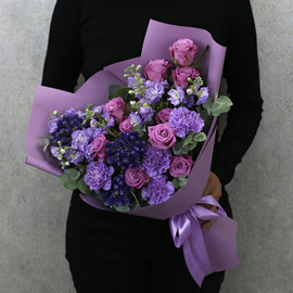 Bouquet of mattiola, roses and carnations "Blueberry Sunset"