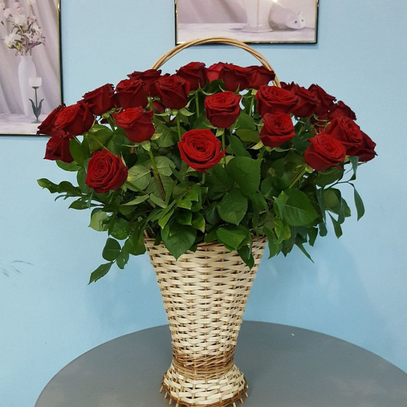 Basket of 51 roses, standart