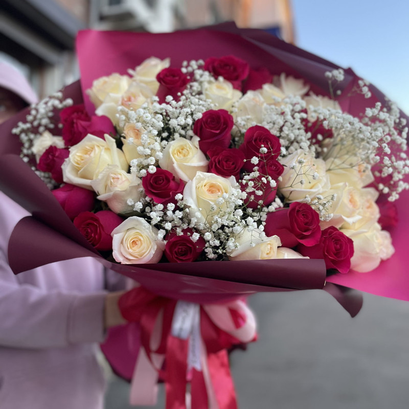 51 roses per pack, vendor code: 333072665, hand-delivered to  Usolye-Sibirskoe