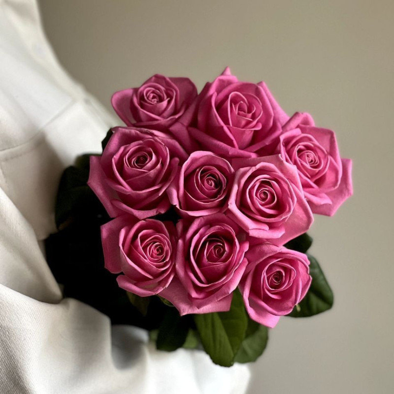 Розовые розы, стандартный