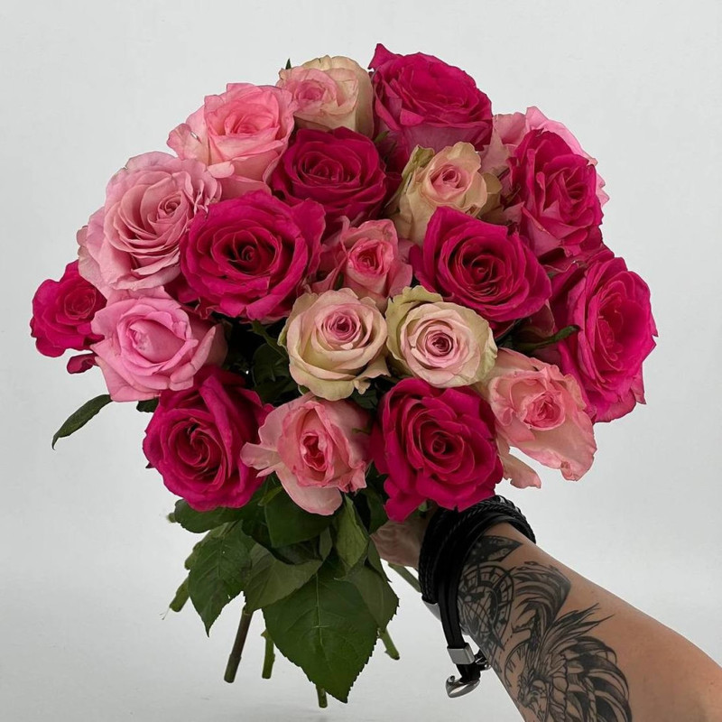 Букет из 19 розовых роз Кения 40 см, стандартный