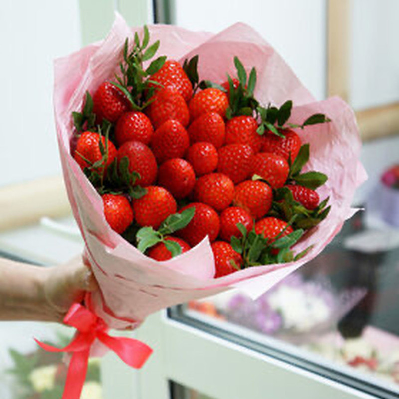Bouquet of strawberries, standart