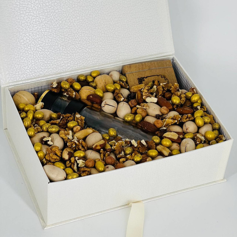 Gift bulk box with nuts, elite tea and teapot with display, standart
