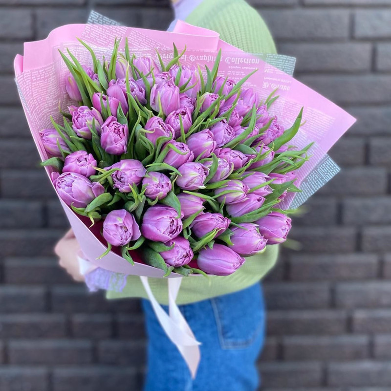 Bouquet of lilac peony tulips, standart
