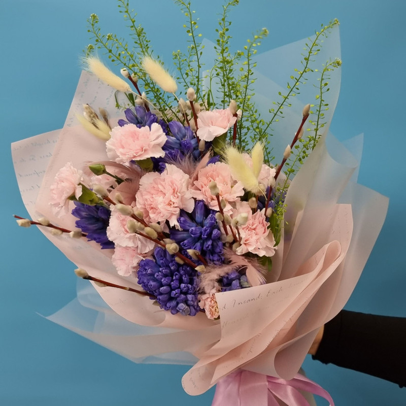 Spring bouquet with willow and hyacinths, standart