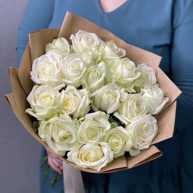 Bouquet of 19 roses, standart