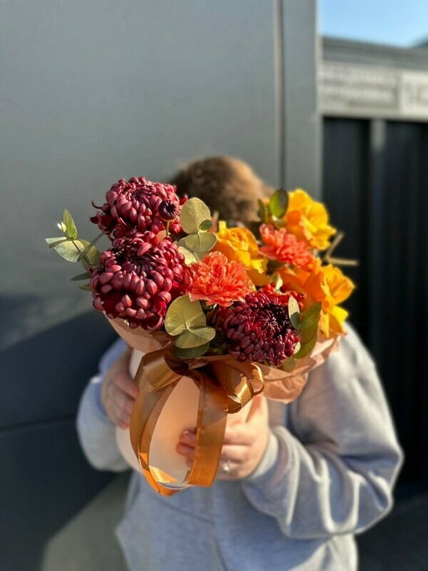 Buket dlya Mami v korobke, standart