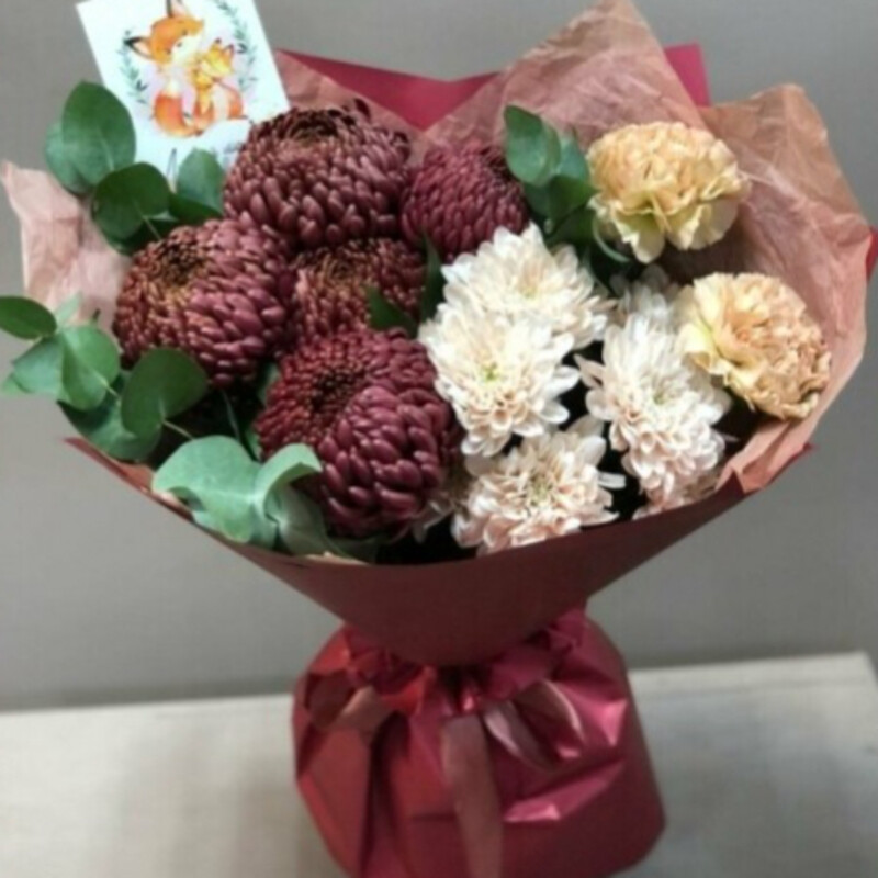 Букет с хризантемами для Мамы, стандартный