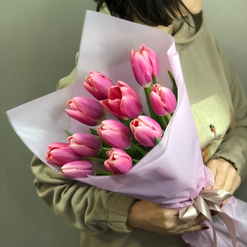 Букет розовых  тюльпанов 11шт, букет тюльпанов 11 шт