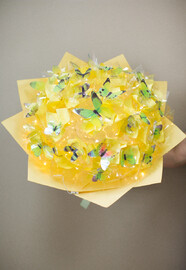 Букет из бабочек с подсветкой