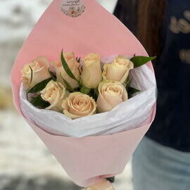 Бусинка Чайная роза.Букет с розами