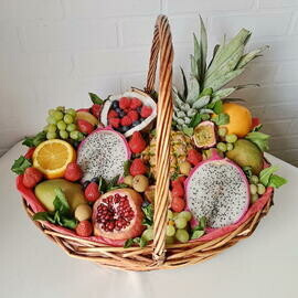 Fruit and Berry Basket Fruit Gift Basket Exotic Fruits