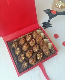 Finiki v bel_gijskom shokolade