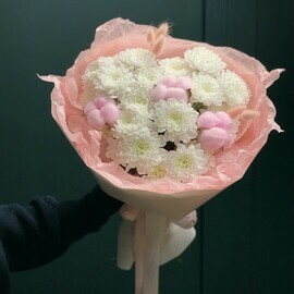 Bouquet of chrysanthemums 