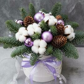 Новогодняя композиция Сиреневая 