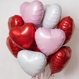 Букет шаров " 11 сердечек"
