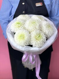 Букет белоснежных хризантем