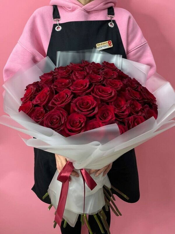 Букет из 51 розы в упаковке, букет из 51 розы в упаковке