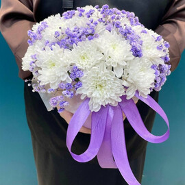 Комплимент сумочка с хризантемой