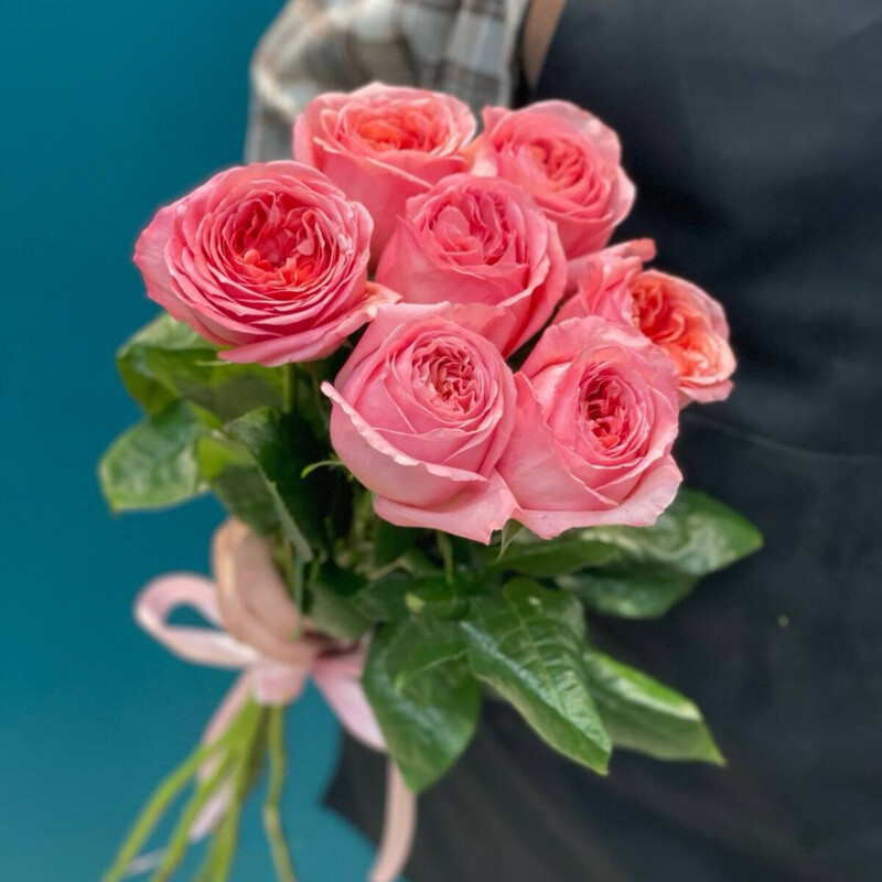 Buket pionovidnih roz, standart