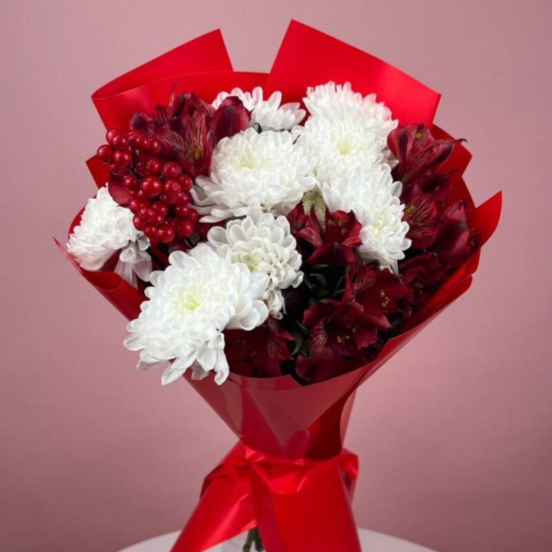 Buket s dekorativnoj yagodoj, standart