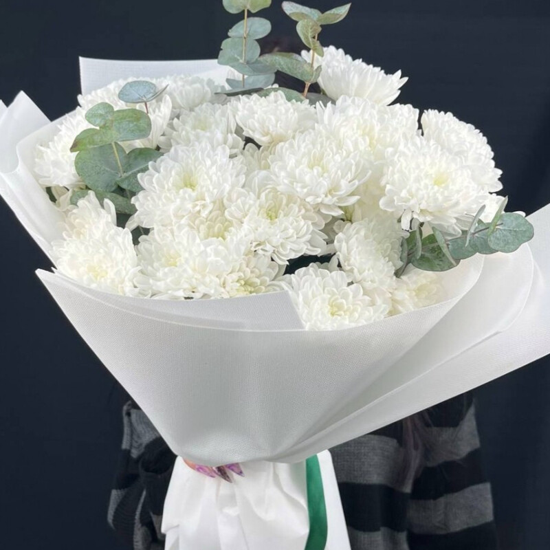 Букет с хризантемой пышный, стандартный