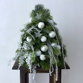 Елочка из живой датской пихты ручной работы из коллекции «Морозные узоры»