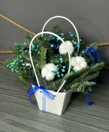 kompozitciya novogodnyaya