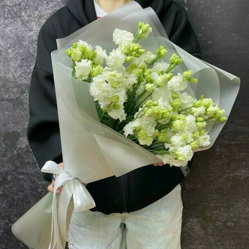 special offer bouquet of 9 white eustomias in designer packaging, buket iz 9 belih eustom