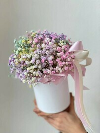 Милая коробочка гипсофилы с бантиком