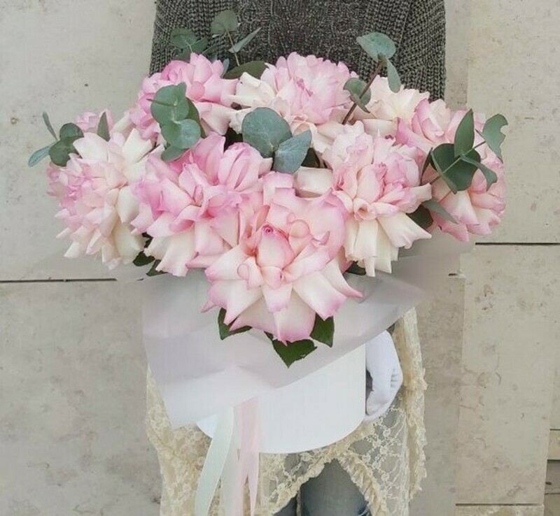 Korobochka "rozovaya polyana, premium