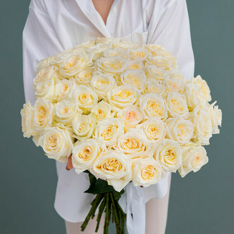 Bouquet of 25 kendelite roses ecuador, buket iz 25 roz kendelajt ekvador