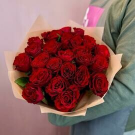 Букет из 25 красных роз