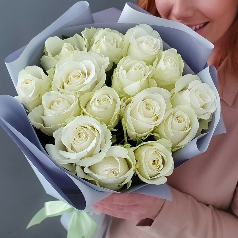 15 Belih roz  v upakovke, 15 belih roz  v upakovke