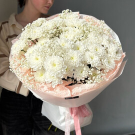 Букет из хризантемы и гипсофилы L