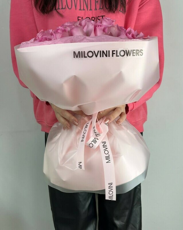 Букет из 21 розовой кенийской розы, стандарт