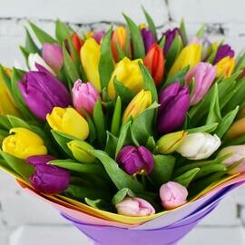 Buket iz 51 tyul_pana miks v oformlenii