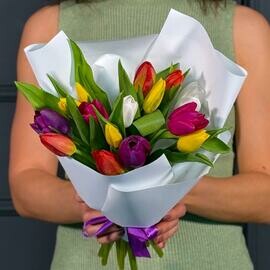 Букет из 15 тюльпанов микс 40 см