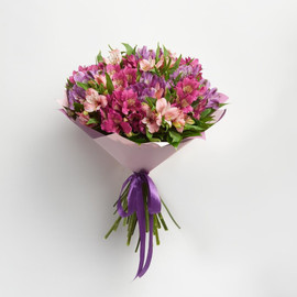 Bouquet of 15 alstroemeria mix in craft 40 cm