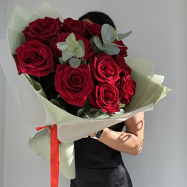 11 premial_nih roz s evkaliptom