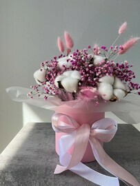 Композиция из сухоцветов