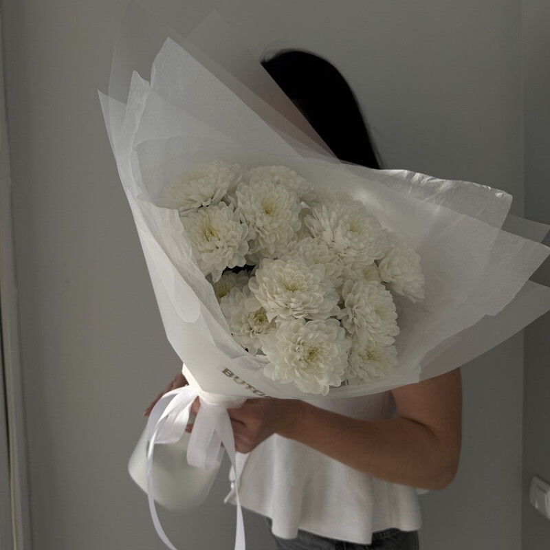 Монобукет белоснежных хризантем , стандартный