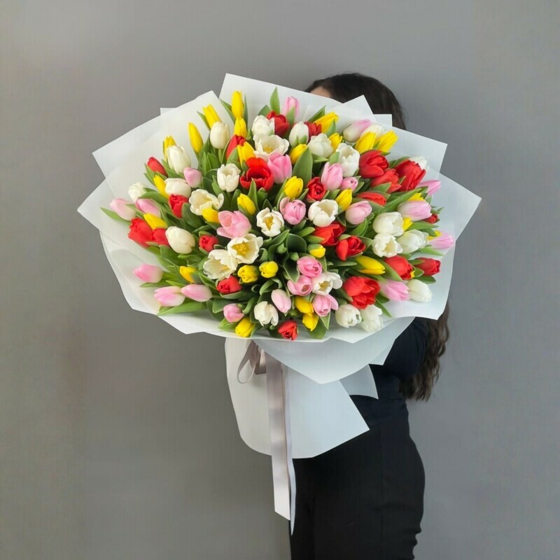 Букет из 101 микс тюльпан, премиум