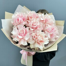Bouquet of French roses